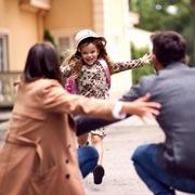 The new ‘Wraparound Pathfinder Scheme’ is designed to provide childcare earlier in the morning and later in the afternoon, so parents can work a full day and still pick them up.